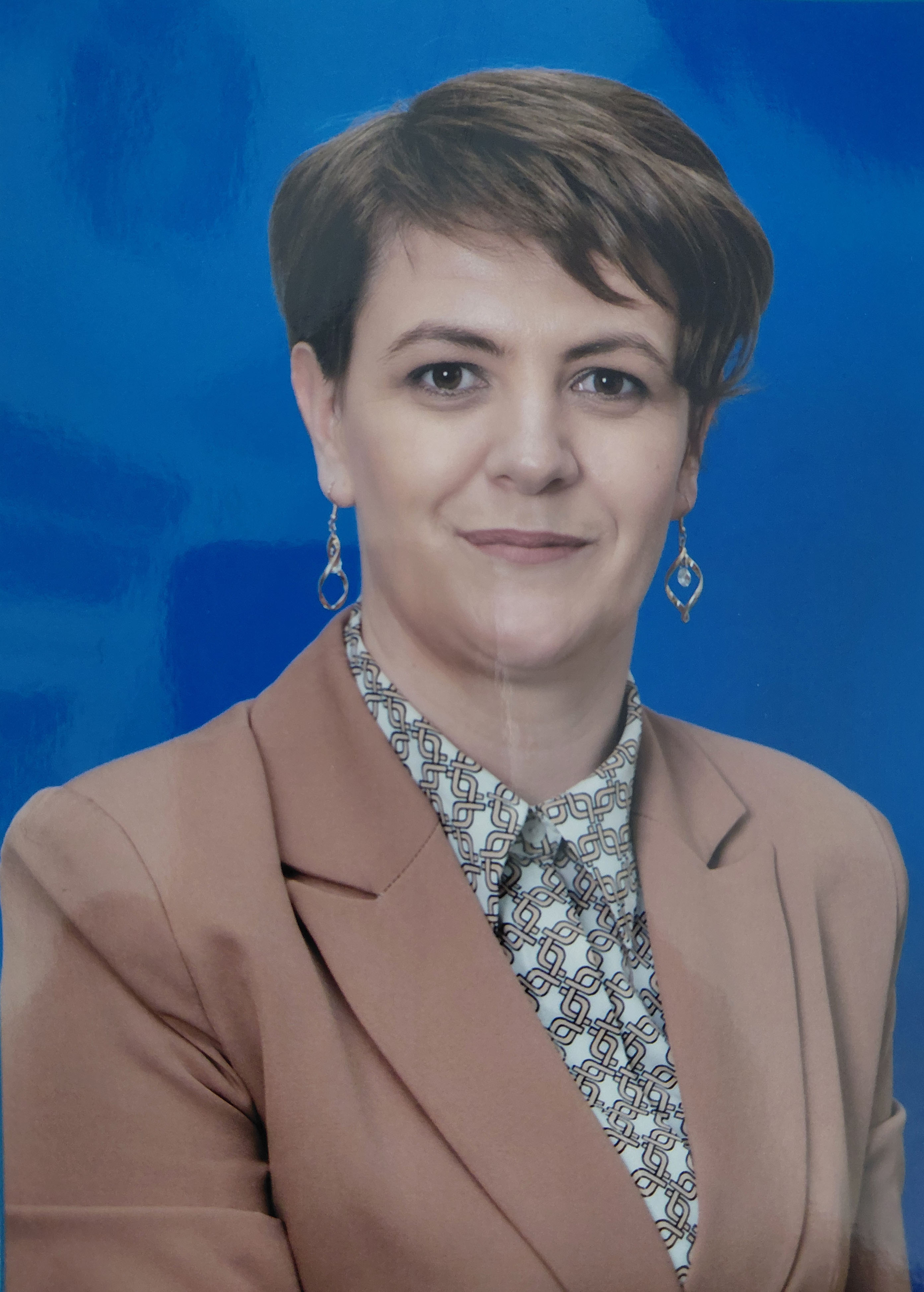 (bez imena)